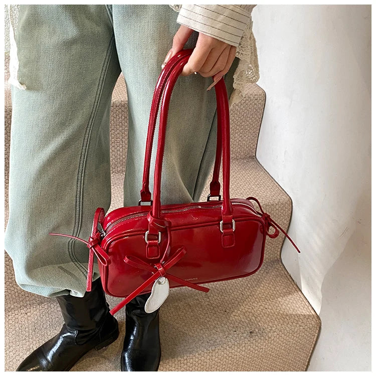 Elegance Boston Bag - Chic Women's Shoulder Handbag