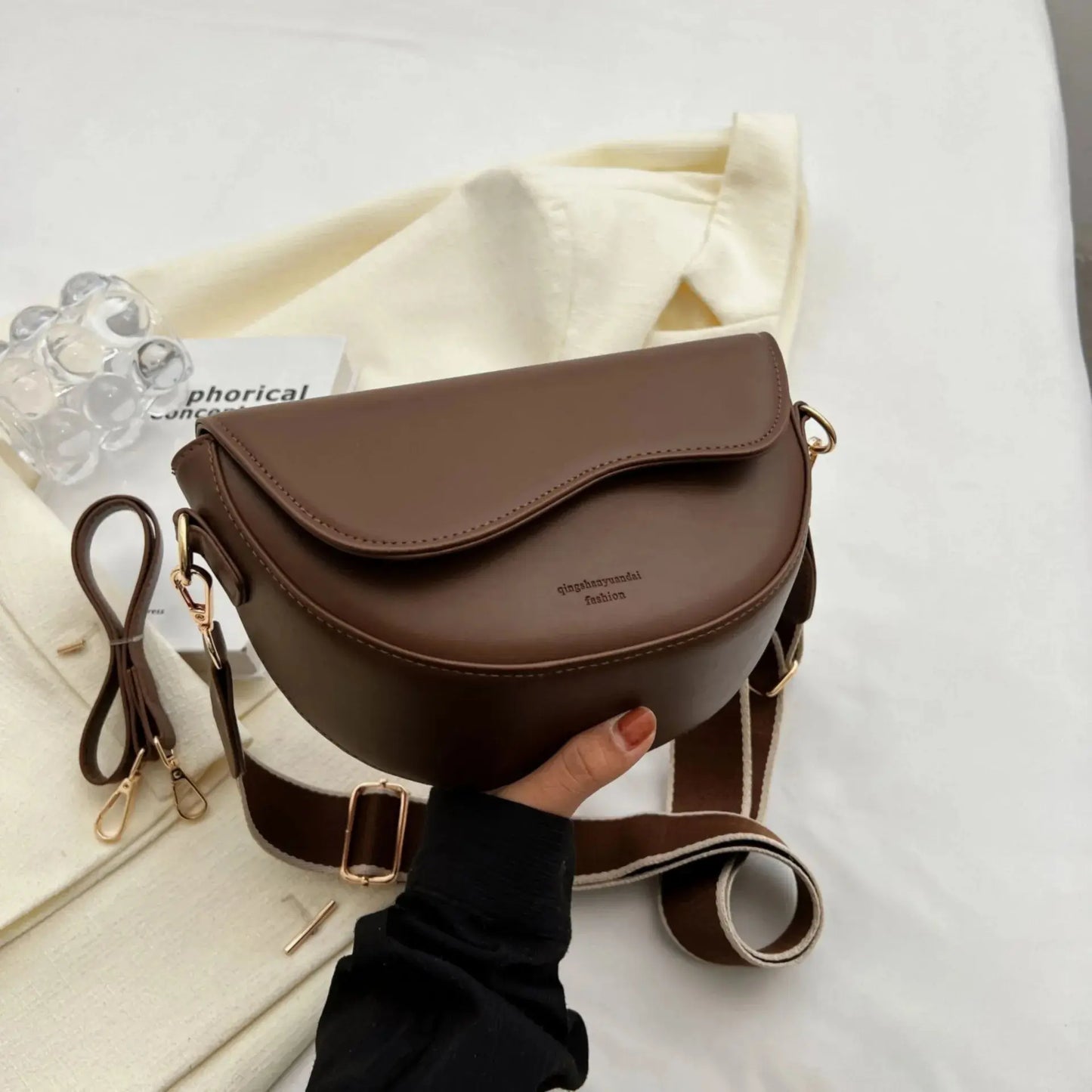 Exquisite Vintage Saddle Shoulder Bag - PU Leather