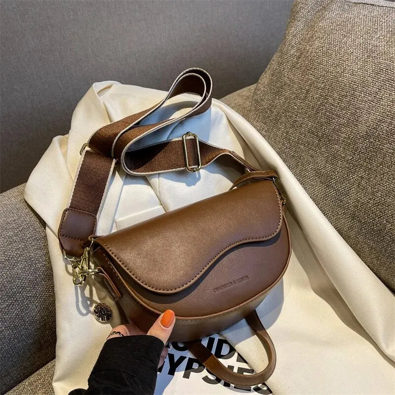 Exquisite Vintage Saddle Shoulder Bag - PU Leather