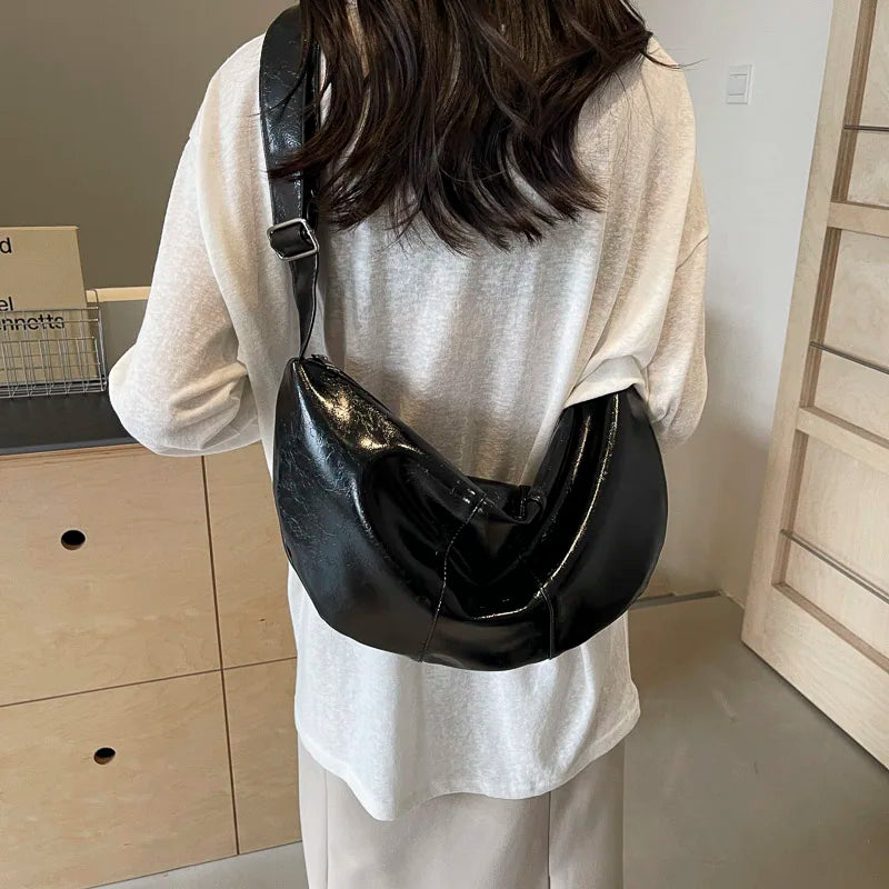Exquisite Crescent PU Leather Crossbody Bag