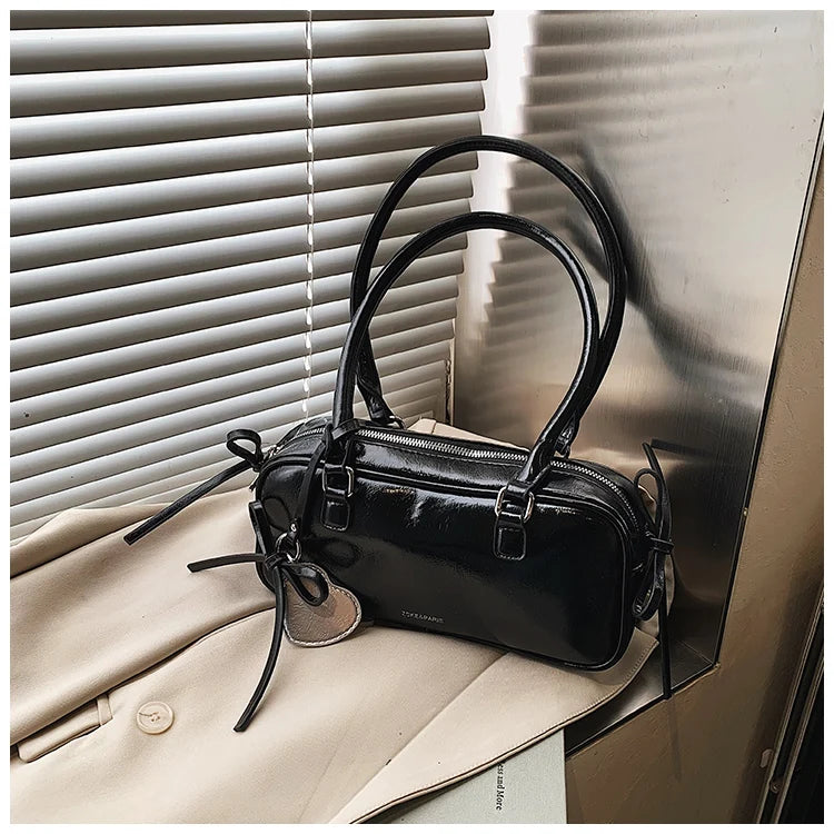 Elegance Boston Bag - Chic Women's Shoulder Handbag