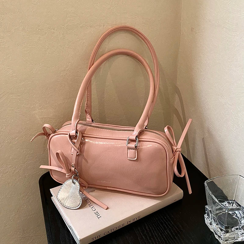 Elegance Boston Bag - Chic Women's Shoulder Handbag