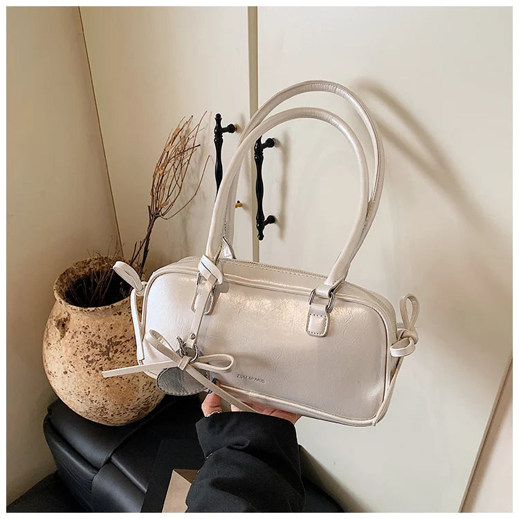 Elegance Boston Bag - Chic Women's Shoulder Handbag