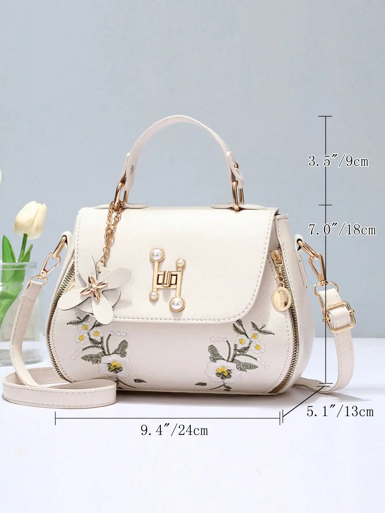 Elegant Floral Embroidered Bucket Handbag