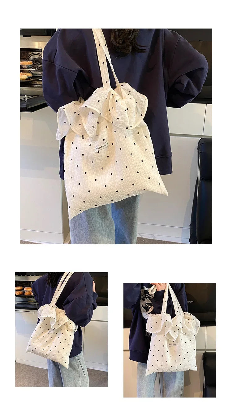 Elegant Floral Embroidered Ladies Shoulder Bag