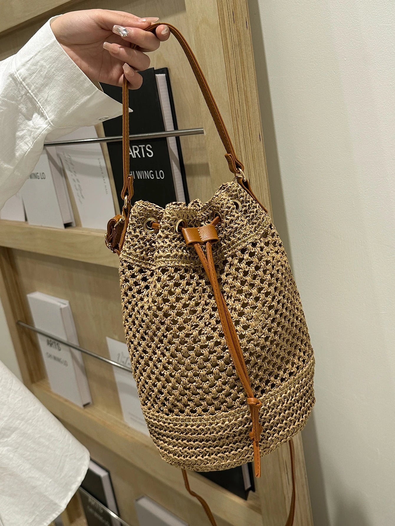 Elegance Woven Women's Straw Handbag