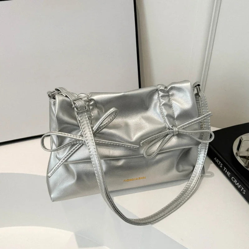 Elegant Women's Shoulder Tote - Versatile & Chic