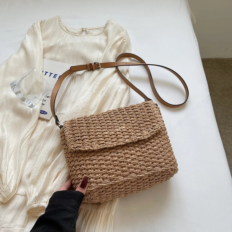 LEFTSIDE Elegant Straw Flap Shoulder Bag for Women