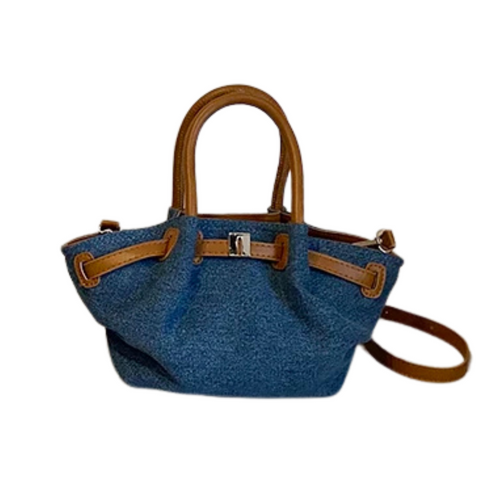 Elegance Defined: Luxurious Women's Small Crossbody Bag