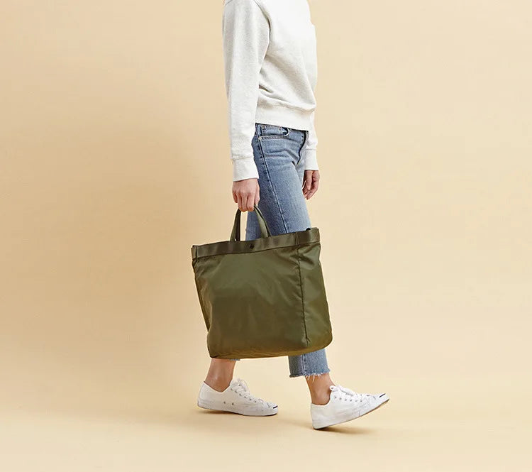 Elegant Nylon Tote Bag - Versatile Travel Companion