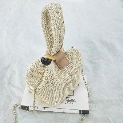 Elegant Straw Crossbody Handbag with Lock Closure