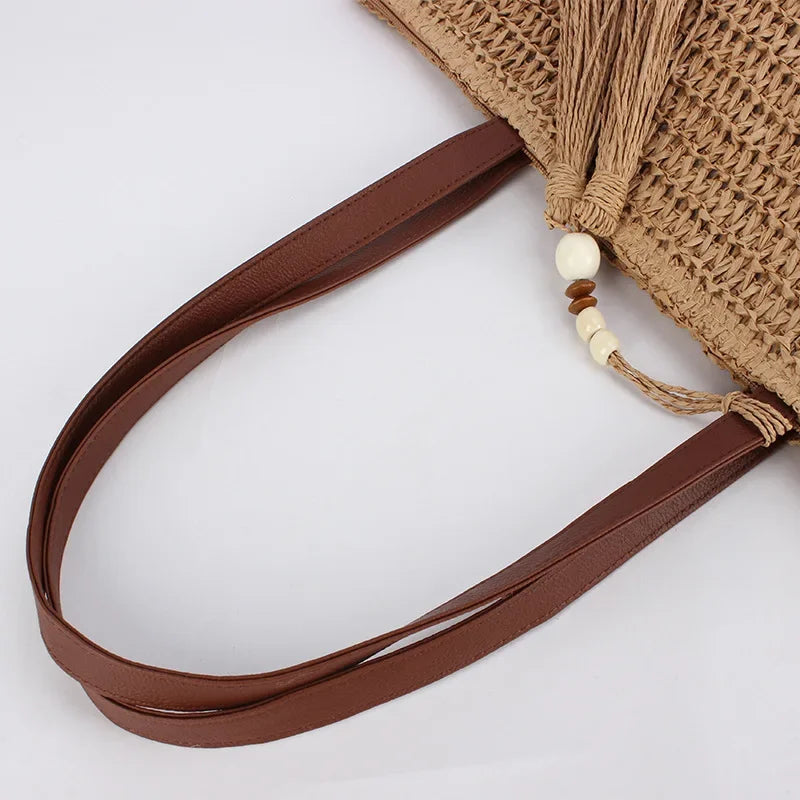 Exquisite Oval Trapezoidal Woven Handbag for Stylish Women