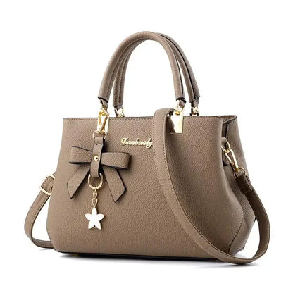 Exquisite Flower Pendant Women's Tote Bag