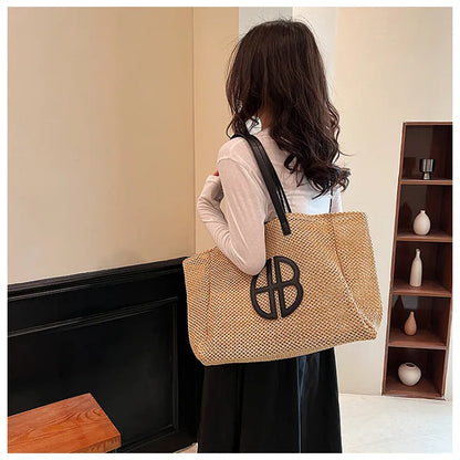 Elegant Straw Tote Bag - Luxury Beach Essential