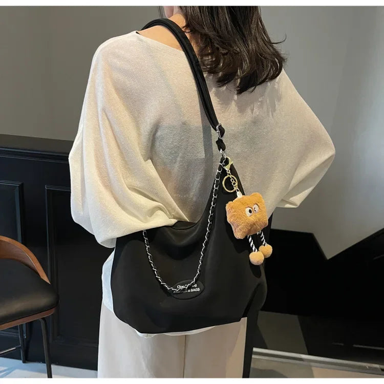 Elegant Retro Women's Shoulder Bag - Autumn Collection