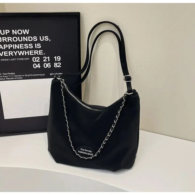 Elegant Retro Women's Shoulder Bag - Autumn Collection