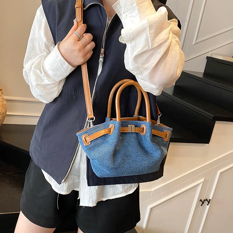 Elegance Defined: Luxurious Women's Small Crossbody Bag