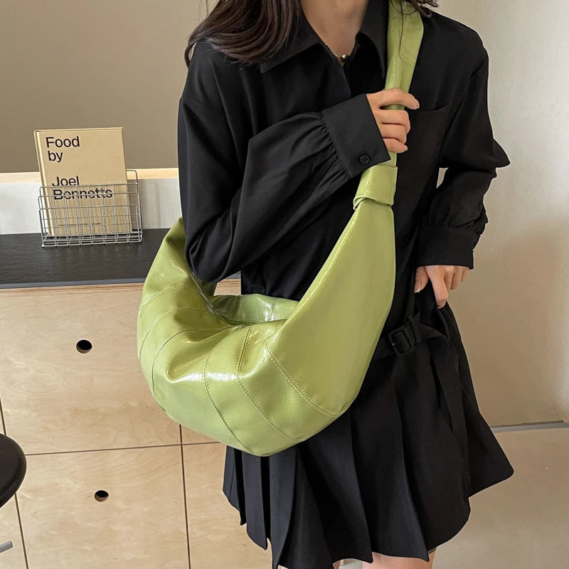 Exquisite Crescent Shoulder Bag - Soft PU Leather Elegance