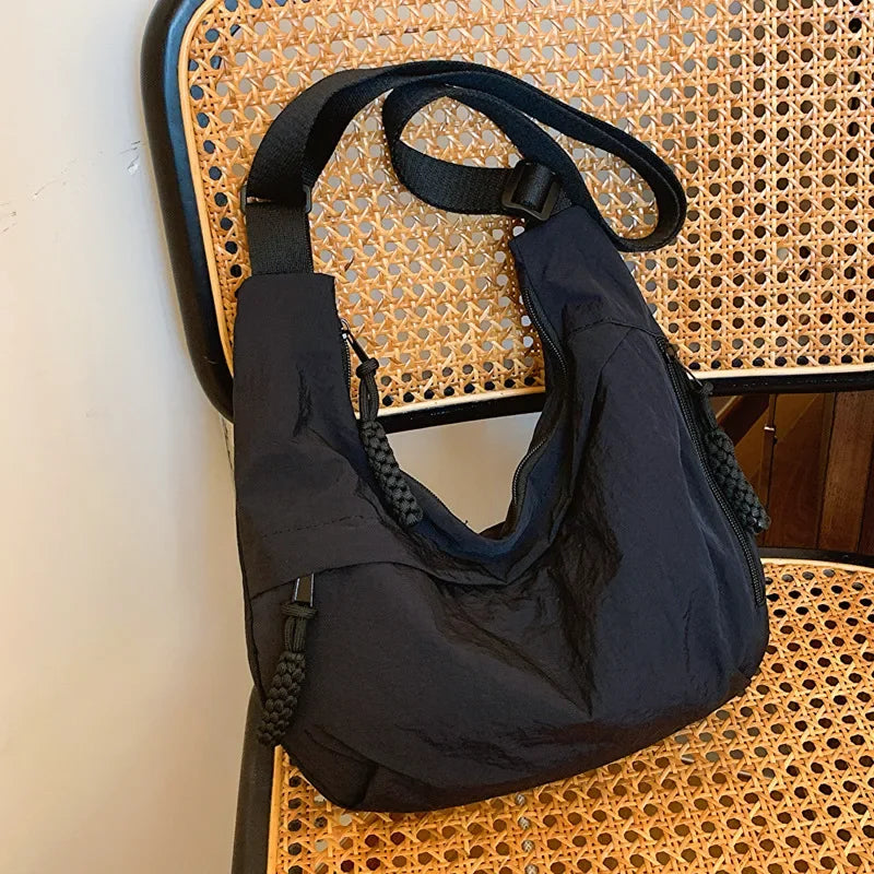 Exquisite Minimalist Dumpling Shoulder Bag