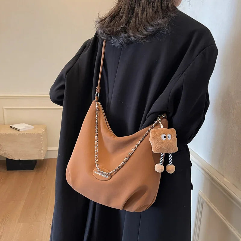 Elegant Retro Women's Shoulder Bag - Autumn Collection