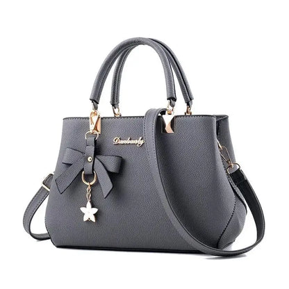 Exquisite Flower Pendant Women's Tote Bag
