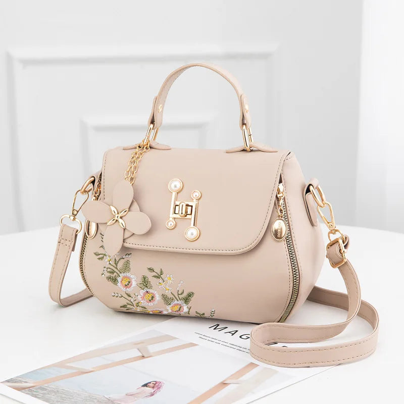 Exquisite Floral Embroidered Women's Handbag