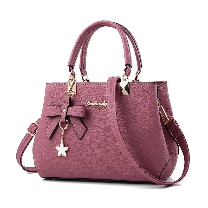 Exquisite Flower Pendant Women's Tote Bag