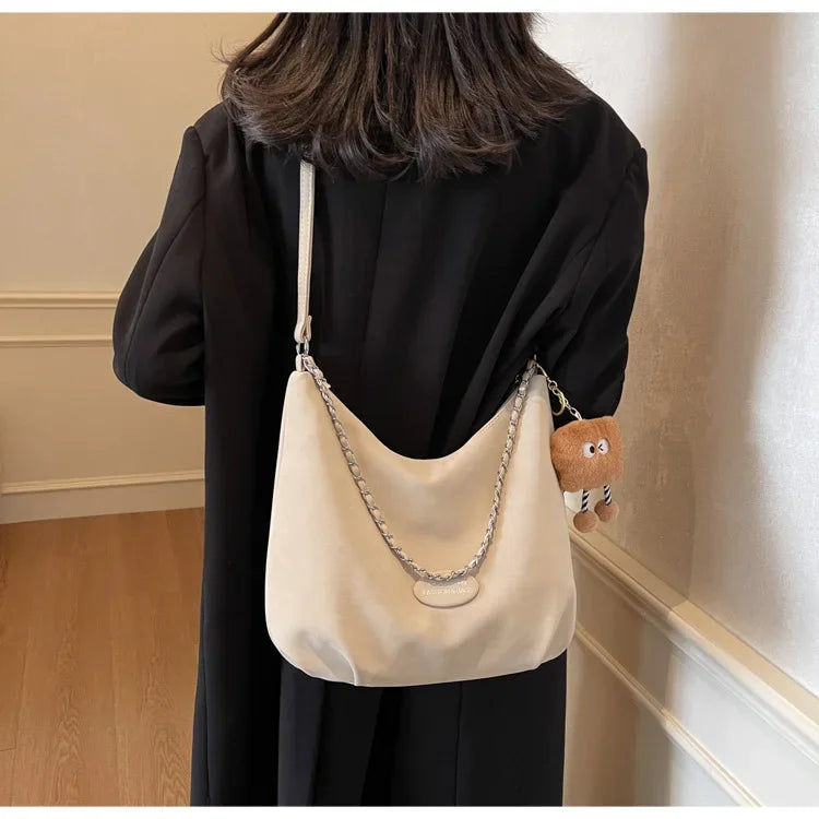 Elegant Retro Women's Shoulder Bag - Autumn Collection