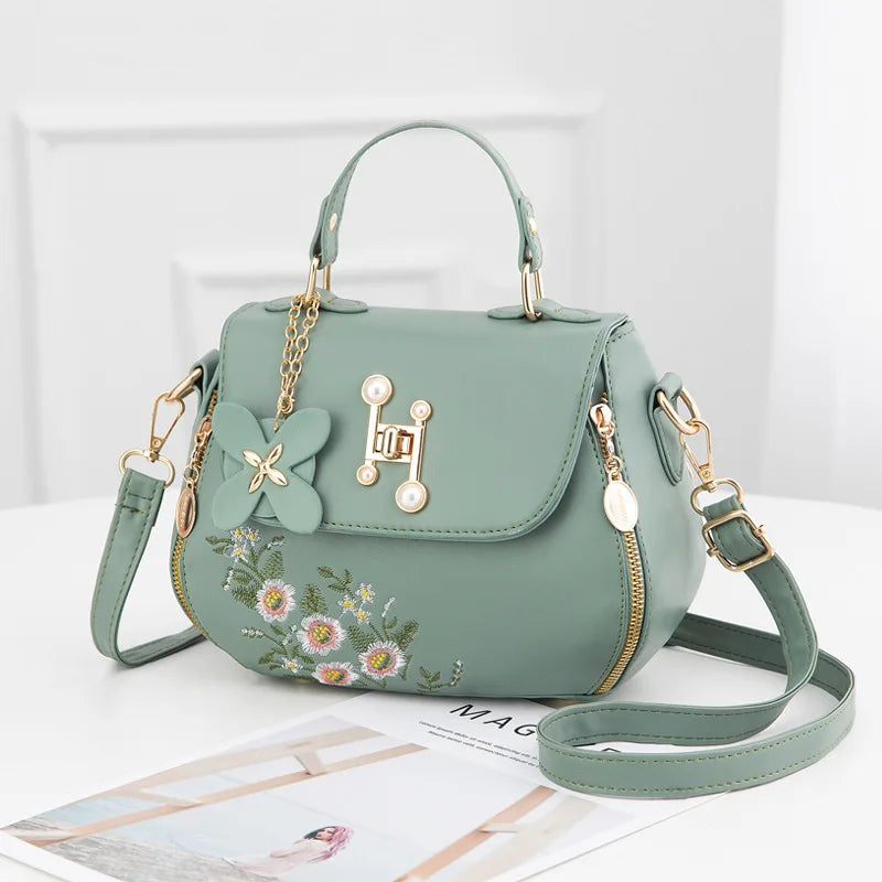 Exquisite Floral Embroidered Women's Handbag