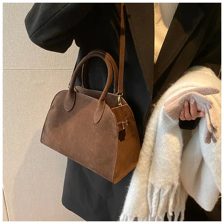 Exquisite Vintage Top-Handle Tote for Autumn Elegance
