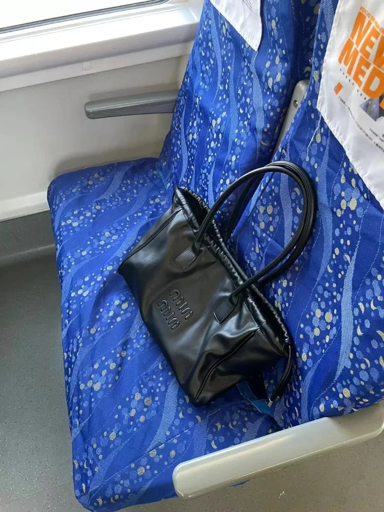 Exquisite PU Leather Women's Tote - Large Capacity & Waterproof