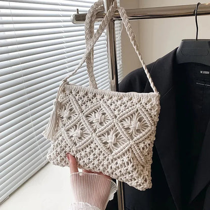 Exquisite Bohemian Straw Crossbody Bag for Women