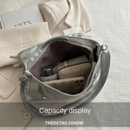 Elegant Women's Shoulder Tote - Versatile & Chic