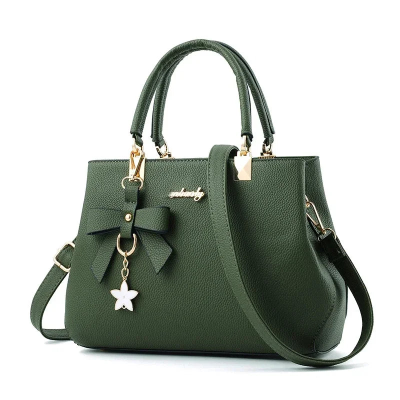 Exquisite Flower Pendant Women's Tote Bag