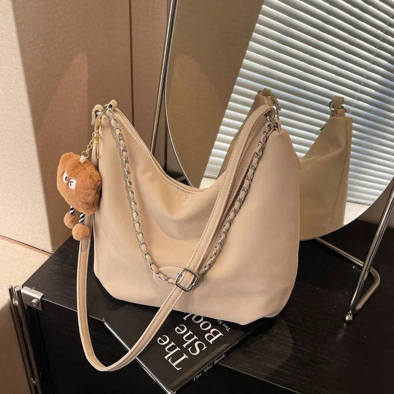Elegant Retro Women's Shoulder Bag - Autumn Collection