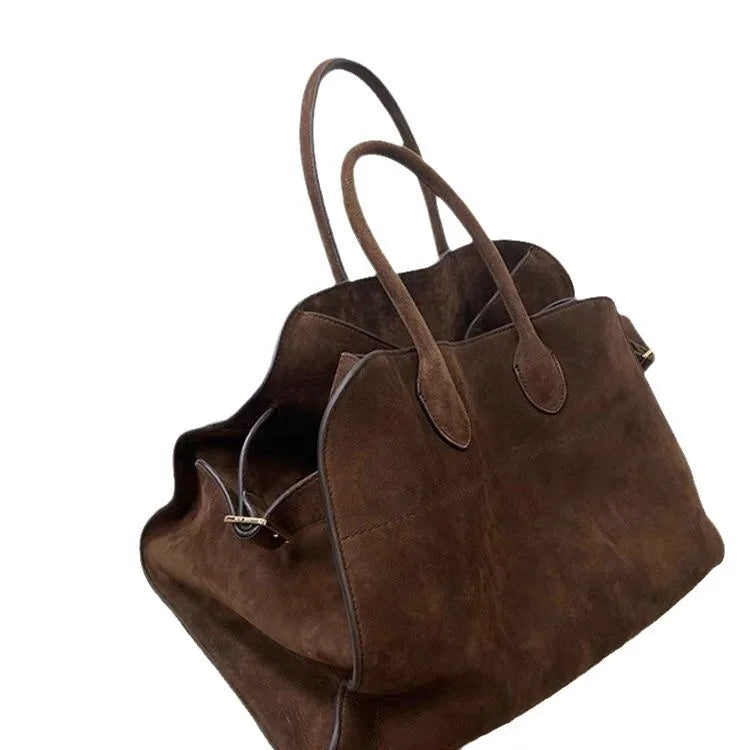 Exquisite Velvet Top-Handle Bag for Timeless Elegance