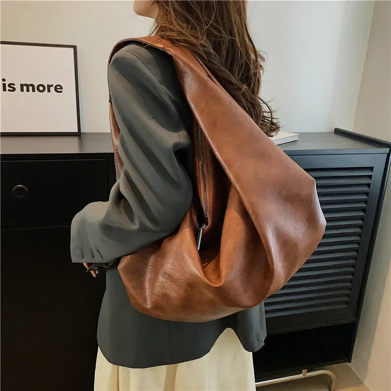 Exquisite Soft Leather Hobo Shoulder Bag for Women