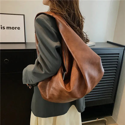 Exquisite Soft Leather Hobo Shoulder Bag for Women
