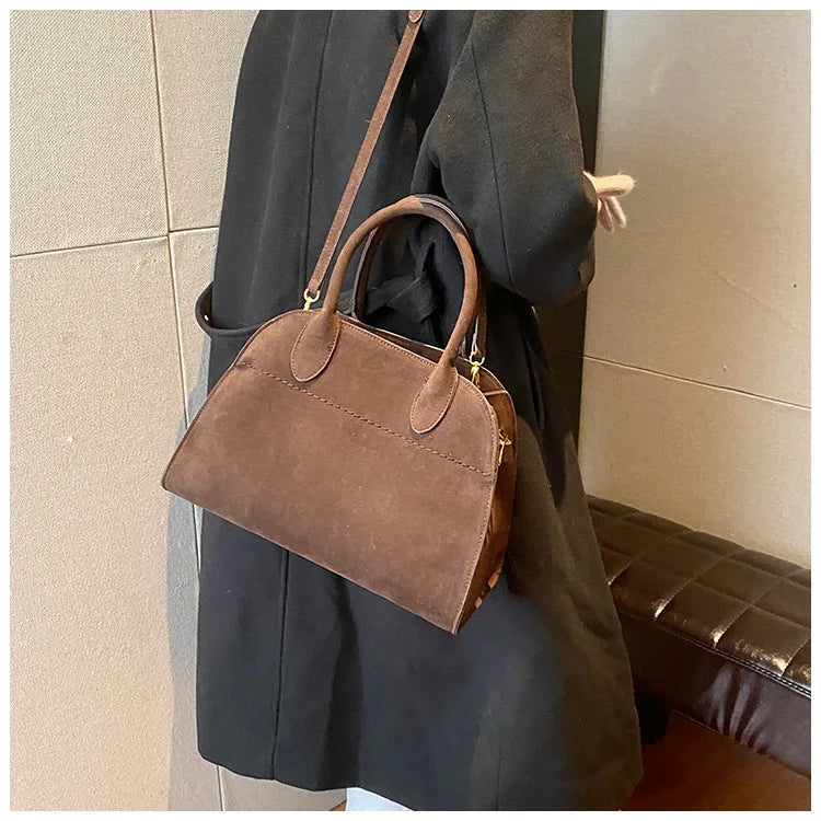 Exquisite Vintage Top-Handle Tote for Autumn Elegance