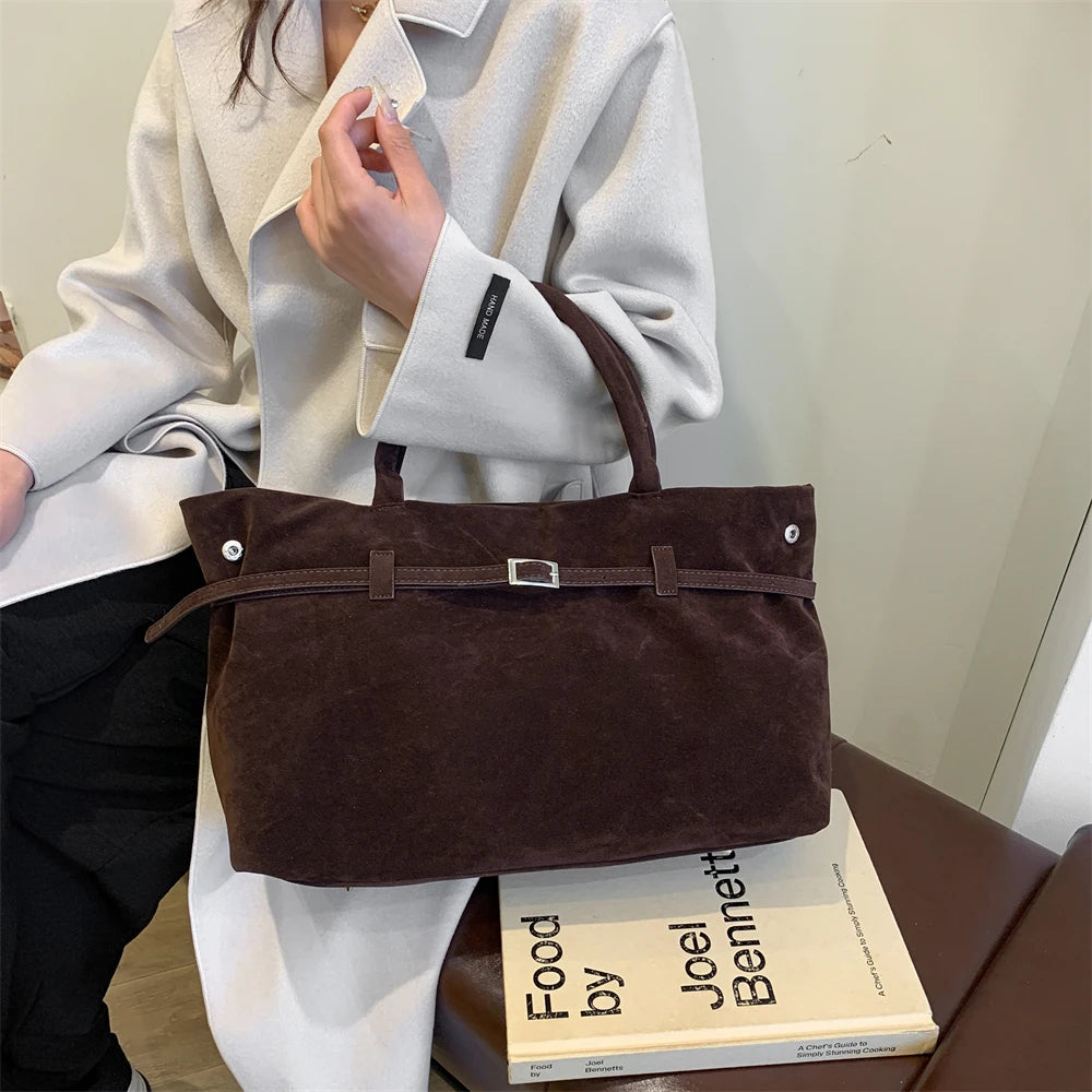 Elegant Velvet Tote Bag - Luxury Women's Handbag