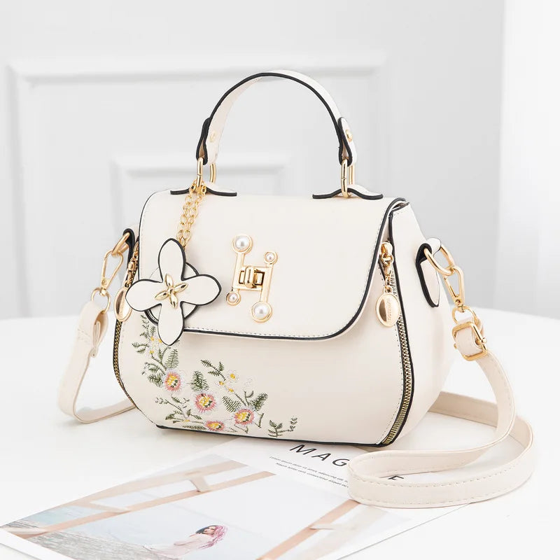 Exquisite Floral Embroidered Women's Handbag
