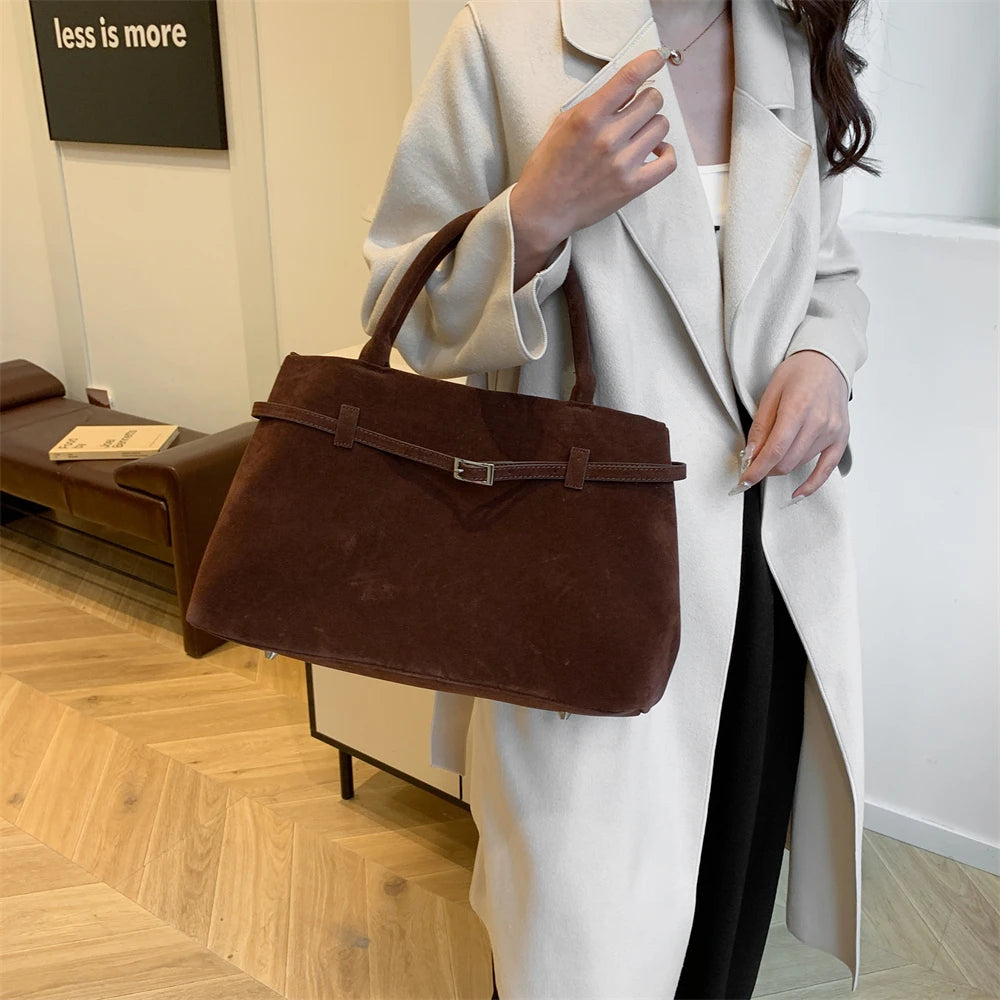 Elegant Velvet Tote Bag - Luxury Women's Handbag