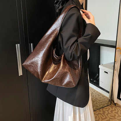 Elegance Retro Shoulder Bag - Luxurious PU Leather
