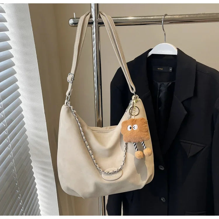 Elegant Retro Women's Shoulder Bag - Autumn Collection