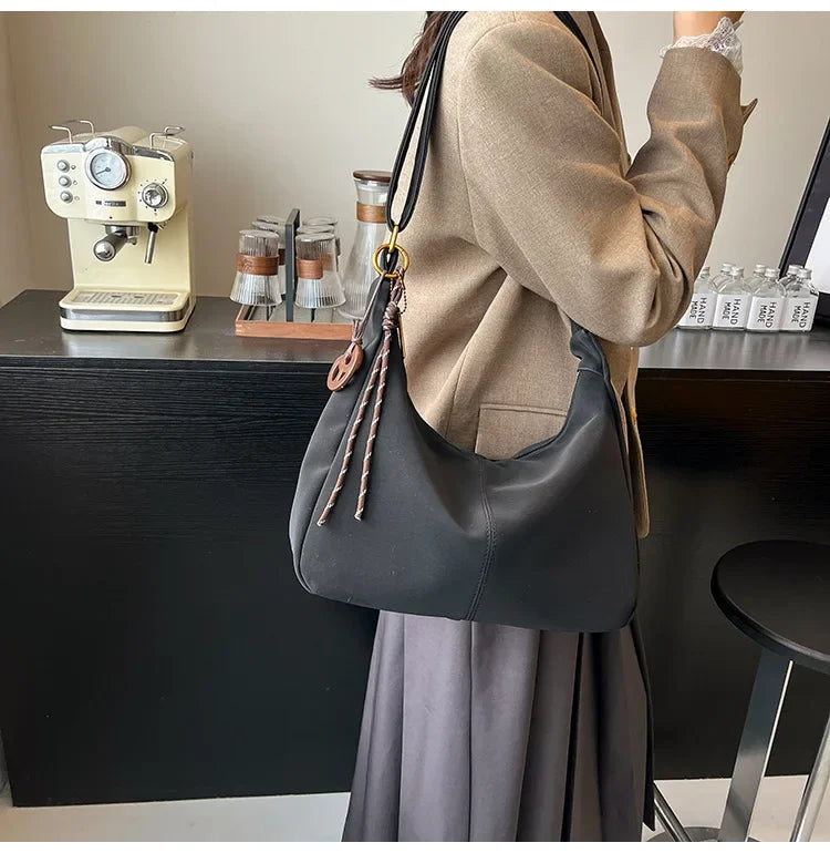 Elegant Women's Large Capacity Tote Bag