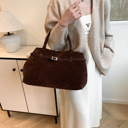 Elegant Velvet Tote Bag - Luxury Women's Handbag