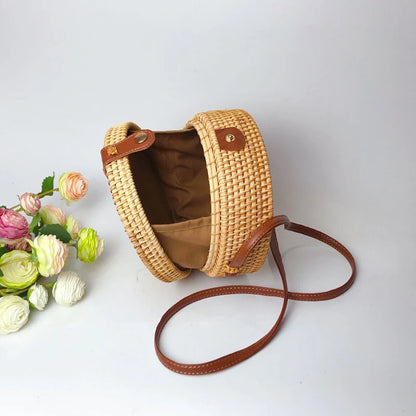 Exquisite Boho Rattan Shoulder Bag for Summer Elegance